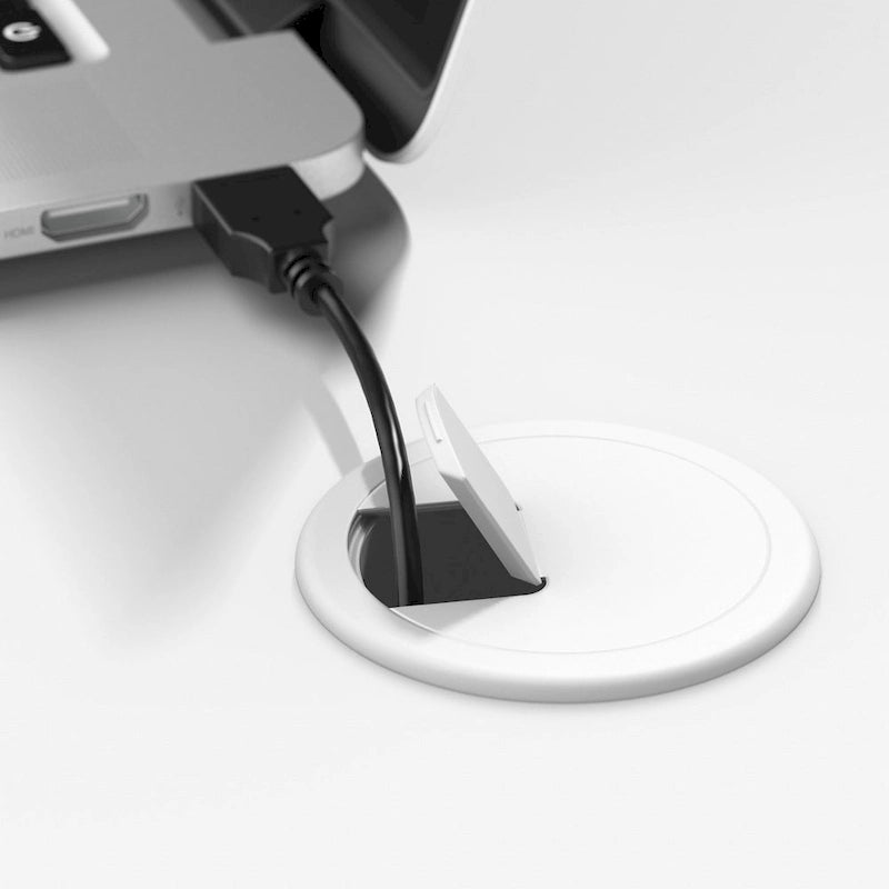 Bureau informatique avec étagère et tiroirs.