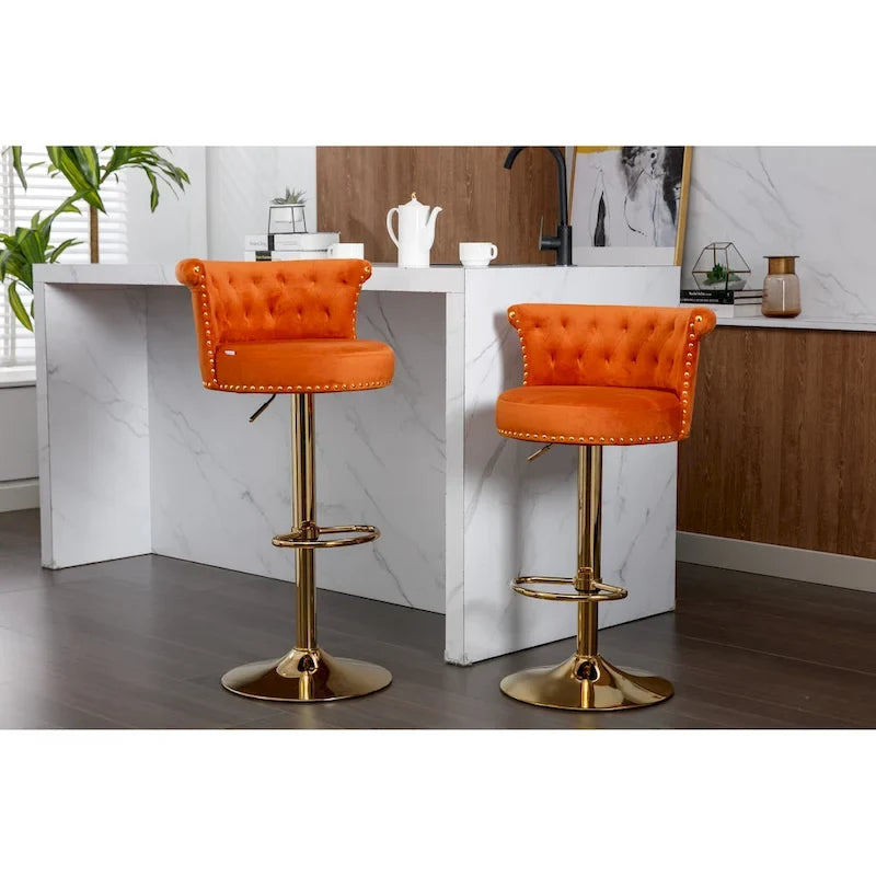 Tabourets de bar pivotants à hauteur réglable en velours capitonné avec rivets décoratifs et repose-pieds doré (lot de 2)