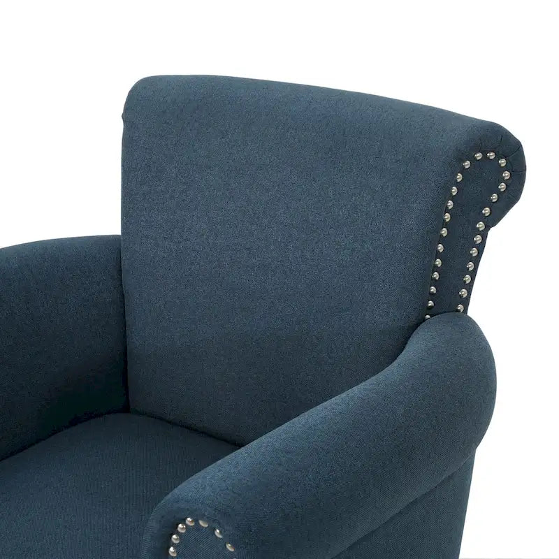Fauteuil club moderne à oreilles, orné de détails cloutés