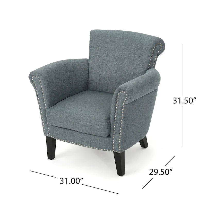 Fauteuil club moderne à oreilles, orné de détails cloutés