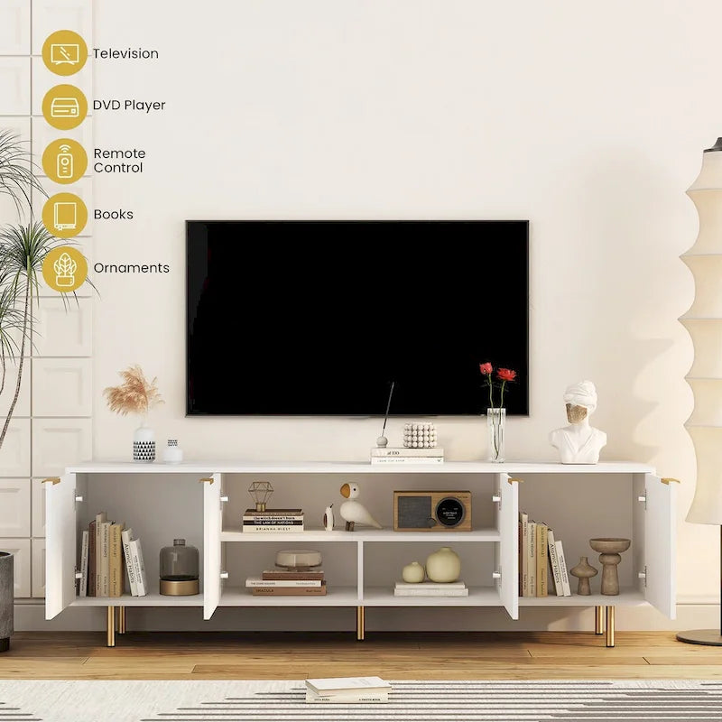 Meuble TV blanc cannelé 68 avec prise de courant, meuble de divertissement avec portes de rangement, meuble TV console média, pour téléviseurs de plus de 55 pouces