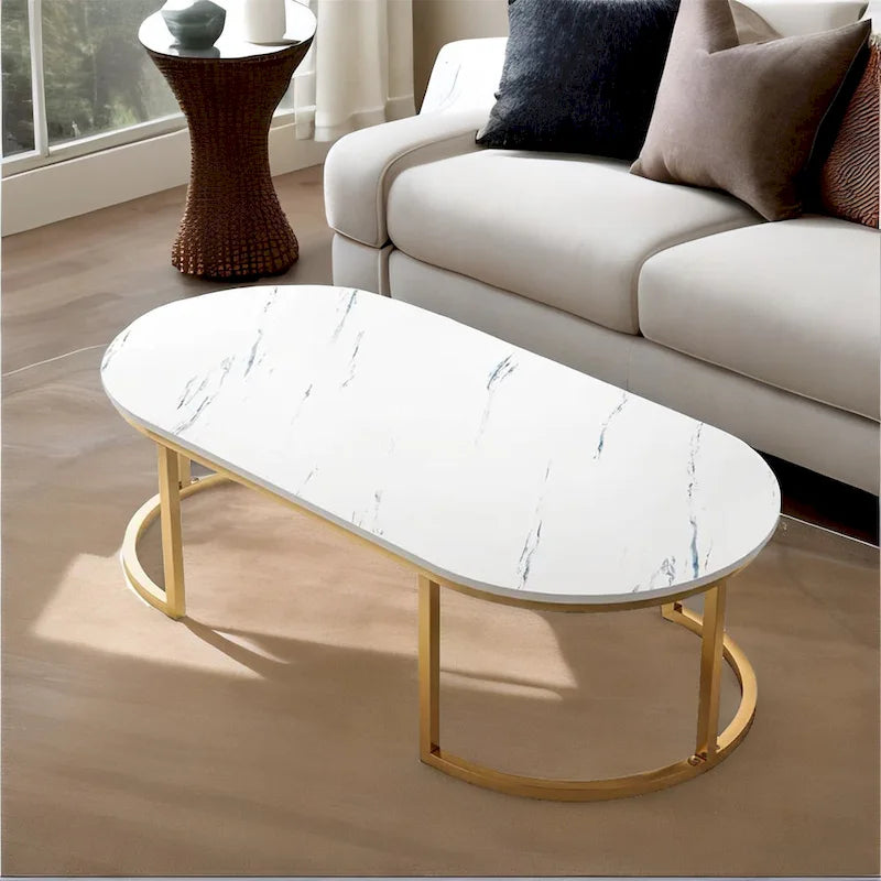 Table basse en bois blanc